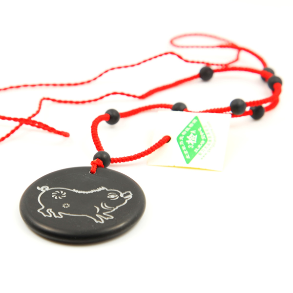 砭石生肖豬圓佩圖2