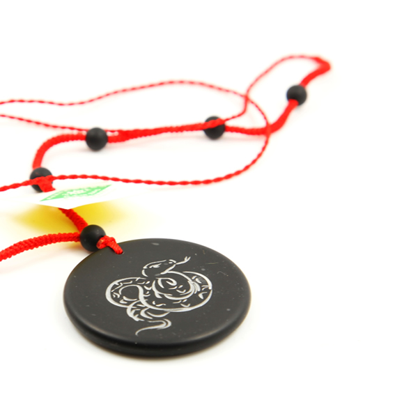 砭石生肖蛇圓佩圖3