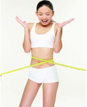 砭石刮痧的方法消滅惱人小肚腩